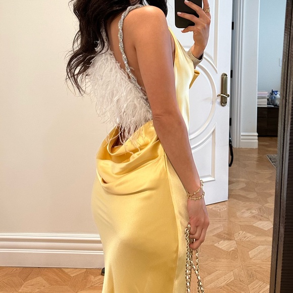 revolveclothes
